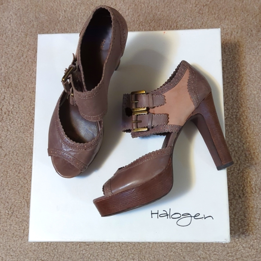 Halogen Lynden Platform Heels size 7.5